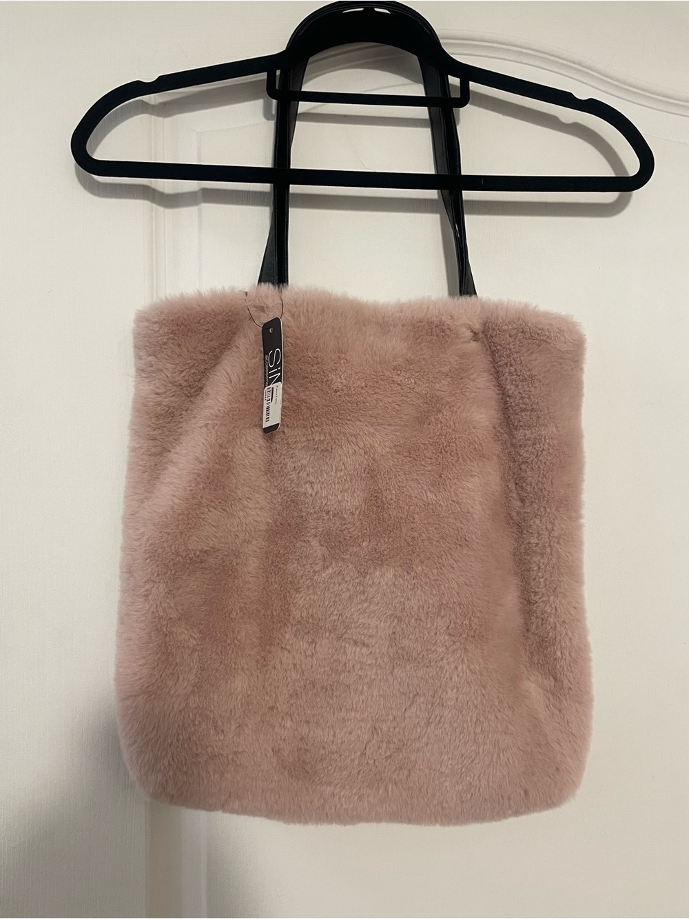 NWT Faux Fur Tote Bag in Blush Pink, By Sun Accessories